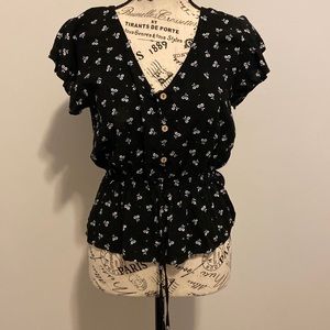 Blouse,floral, black, nice, white, button up